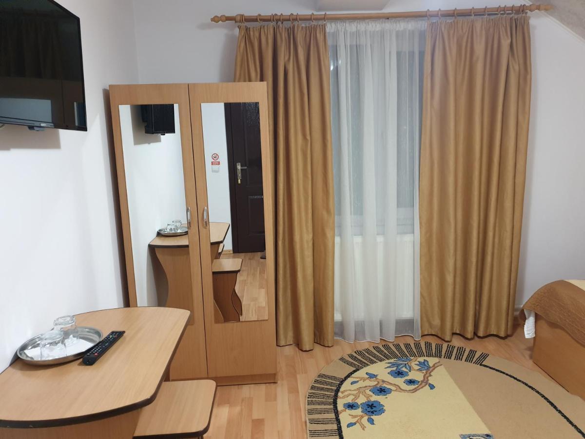 Pensiunea Antonia Vatra Dornei Buitenkant foto